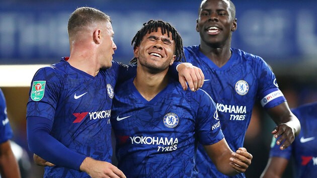 Leicester rival Blues for Telles - Bóng Đá
