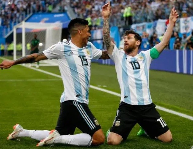 Messi’s worst ever team-mates XI including Wigan and Sunderland flops and ex-Arsenal ace Song who failed at Barcelona - Bóng Đá