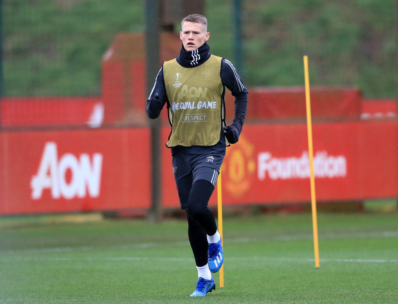 Pictures: Manchester United players train ahead of Club Brugge game - Bóng Đá