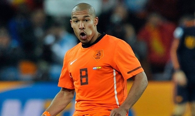 Ra mắt trong giai đoạn 2000 - 2009, ai là người có số lần khoác áo ĐT Hà Lan nhiều nhất? - Bóng Đá