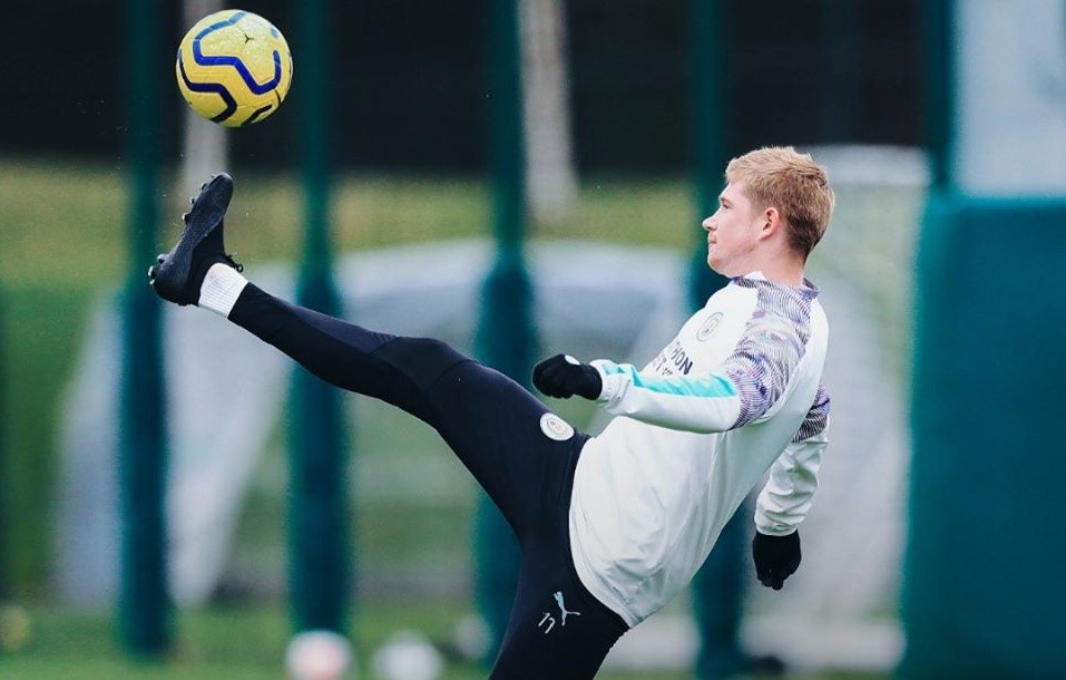 Thái độ không ngờ của De Bruyne trước tin đồn rời Man City - Bóng Đá