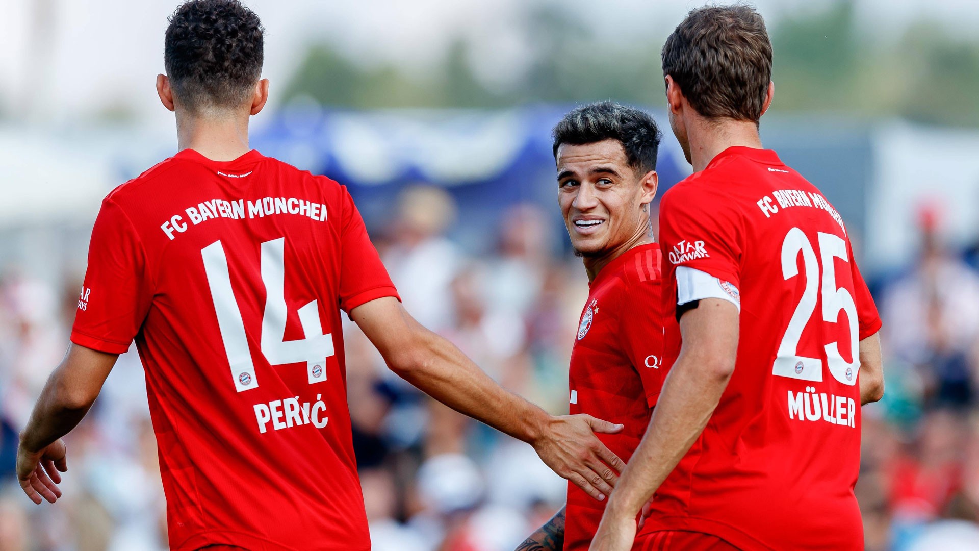 FC Bayern beat an amateur XI of fan club Vilshofen Rot Weiß 13-1 - Bóng Đá