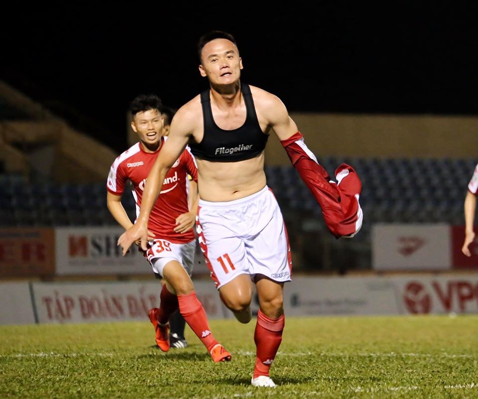 Top 4 cầu thủ ấn tượng nhất ngày khai mạc V-League 2020 - Bóng Đá