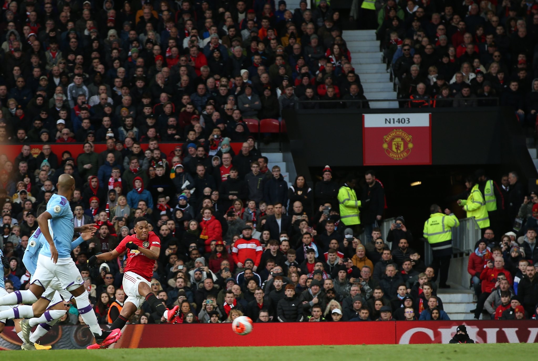 Làm được điều Sir Alex cũng bó tay, Solskjaer phản ứng cực gắt - Bóng Đá