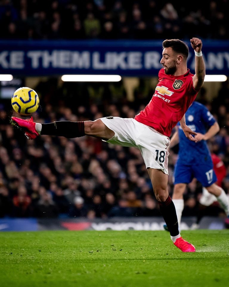 Bruno Fernandes has won the Premier League 'Player Of The Month' award in his first month - Bóng Đá