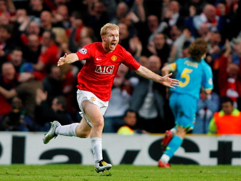 Iker Casillas picks two Manchester United heroes in his greatest ever XI - Bóng Đá