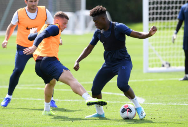 Ảnh Hudson Odoi tập - Bóng Đá