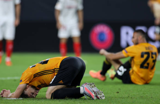 ảnh sau trận Wolves vs Sevilla - Bóng Đá