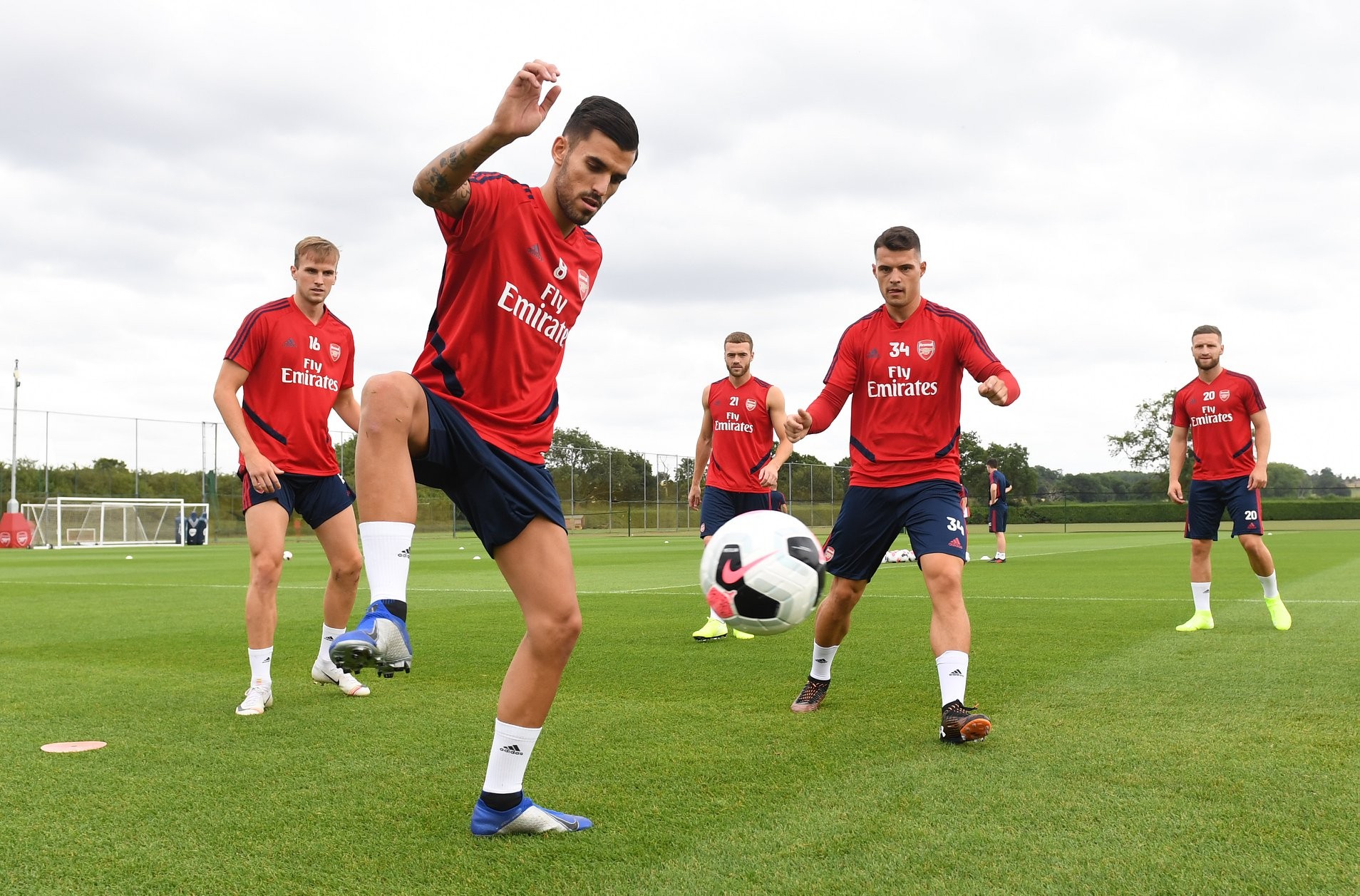 Dani Ceballos tập - Bóng Đá