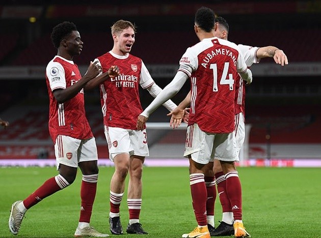 10 cầu thủ xuất sắc nhất Serie A 2019-20: Ronaldo chỉ xếp thứ 3, bất ngờ Ibrahimovic - Bóng Đá