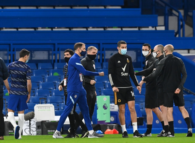 Tuchel walks out to ‘In Frank We Trust’ banner in first Chelsea game - Bóng Đá