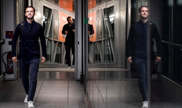 10 cầu thủ chuyện nghiệp nhận nhiều thẻ đỏ nhất: Đáng sợ, Sergio Ramos! - Bóng Đá