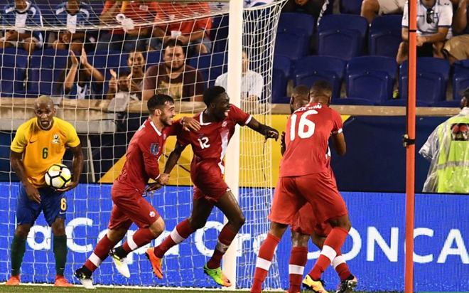 Alphonso Davies was born in a refugee camp, fled to Canada and helped Bayern Munich destroy Chelsea in Champions League - Bóng Đá