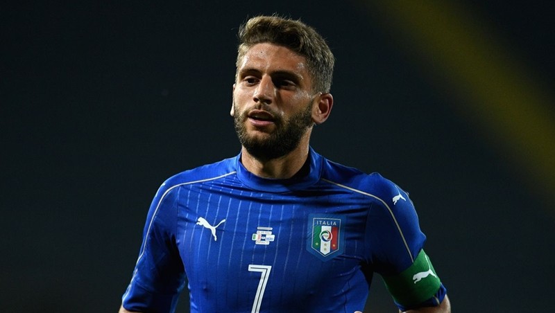 Manchester United players arrive at Carrington on deadline day - Bóng Đá