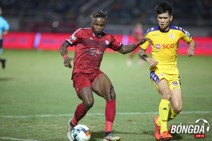 Fan Mu chỉ trích Lindelof - Bóng Đá