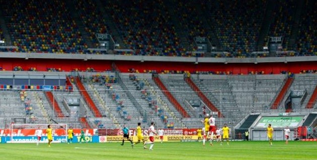 Ảnh sau trận Dusseldorf - Dortmund - Bóng Đá