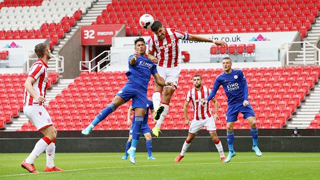 Samuel Umtiti reportedly offered to Roma, loan deal possible - Bóng Đá