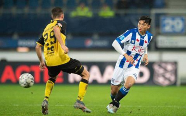 Đoàn Văn Hậu: Trợ lý HLV Heerenveen muốn tôi ở lại thêm 1 năm - Bóng Đá