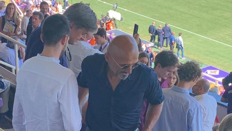 3 điều có thể bạn đã bỏ lỡ ở trận Fiorentina 0-0 Juventus: Vị khách đặc biệt xuất hiện - Bóng Đá