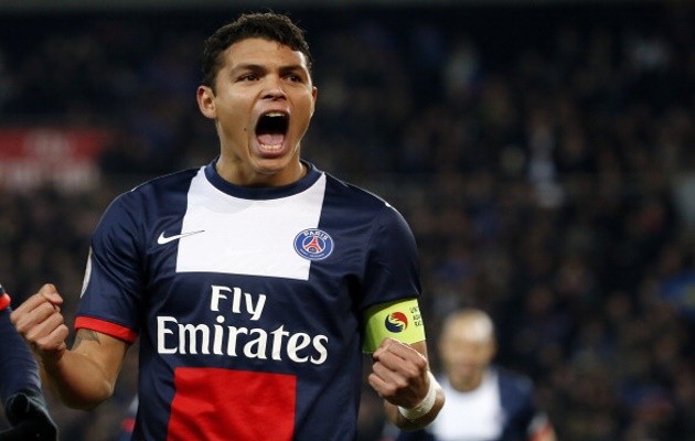 Liverpool to hand Van Dijk new £50M deal to fend off Juventus… but how does it compare to other defenders?  - Bóng Đá