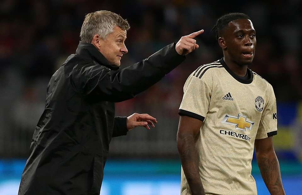 Manchester United now have 14 defenders at the club worth a crazy £323m - Bóng Đá