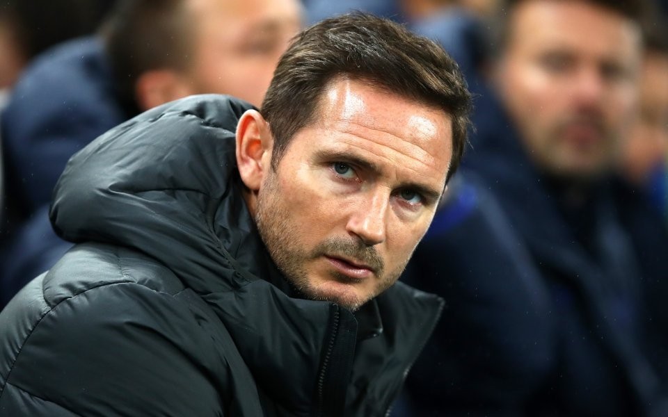 Jose Mourinho claims he knows the 5-defender tactic Chelsea will use against Tottenham Hotspur - Bóng Đá