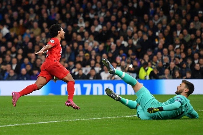 Lập poker, siêu anh hùng của Bayern nói 1 câu khiến Tottenham điếng người - Bóng Đá
