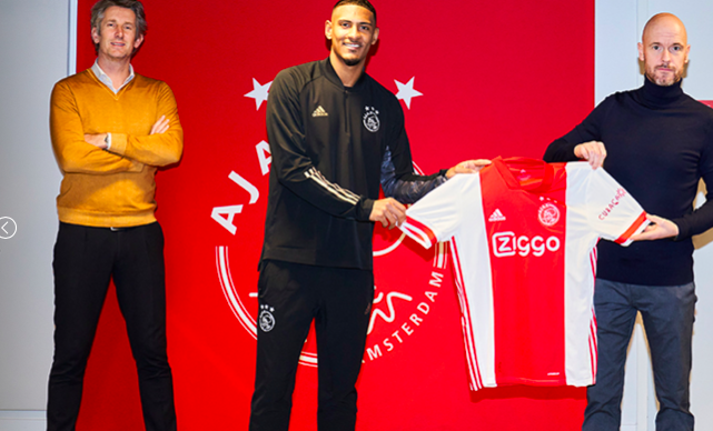 CHÍNH THỨC! Van der Sar hoàn tất HĐ đắt kỷ lục từ Premier League - Bóng Đá