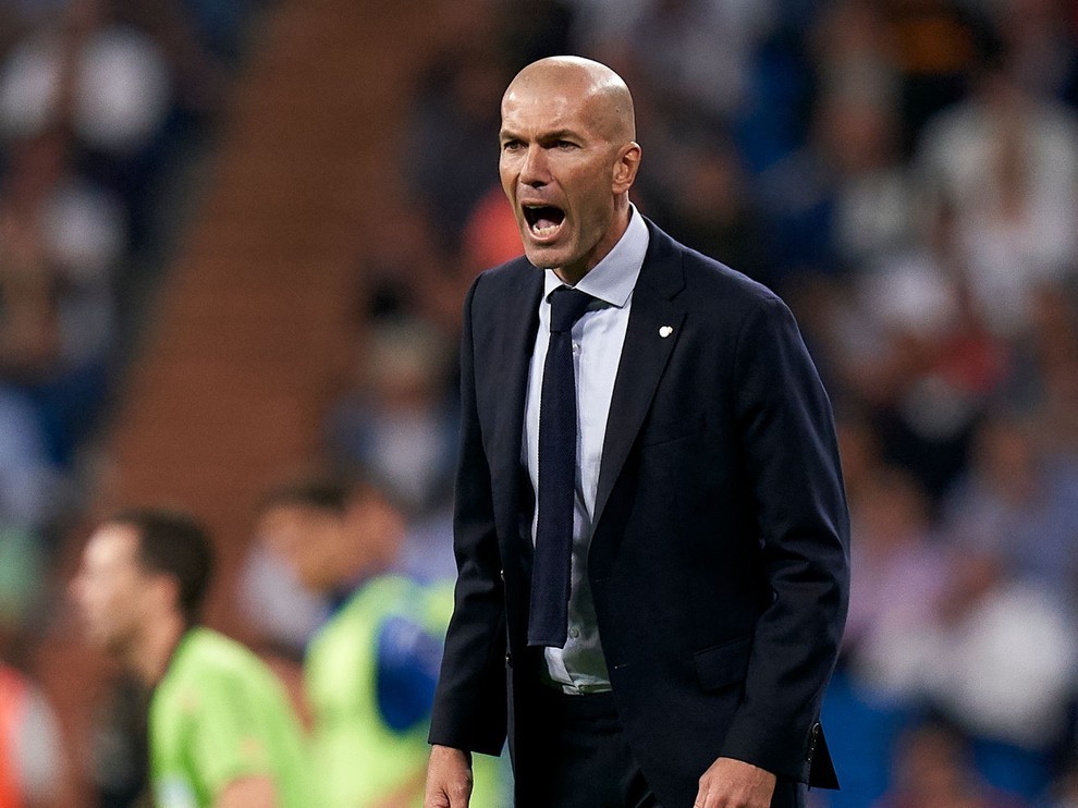 Wolves star Adama Traore sends Real Madrid transfer message with Barcelona ‘problem’ claim - Bóng Đá