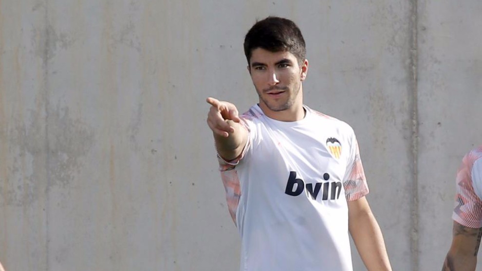 Report: Arsenal want to sign uncapped player who’s more expensive than Jadon Sancho - Bóng Đá