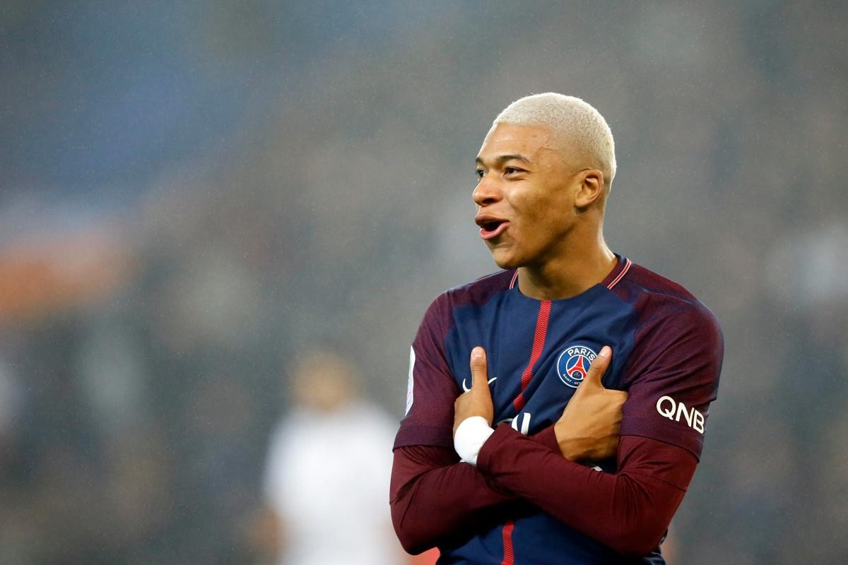 10 players dyed hair blonde like Ozil - Bóng Đá