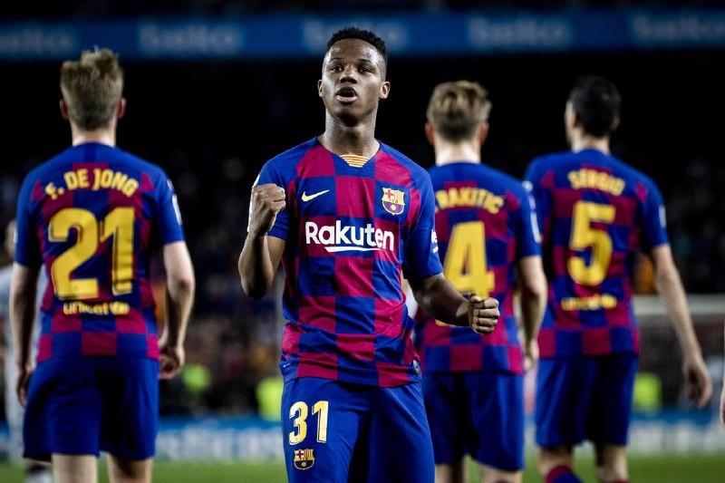 The only way the 17-year-old will be allowed to leave is if United pay his release clause of 170m euros (Ansu Fati) - Bóng Đá