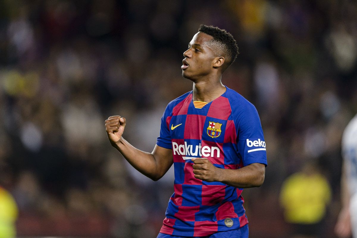 The only way the 17-year-old will be allowed to leave is if United pay his release clause of 170m euros (Ansu Fati) - Bóng Đá