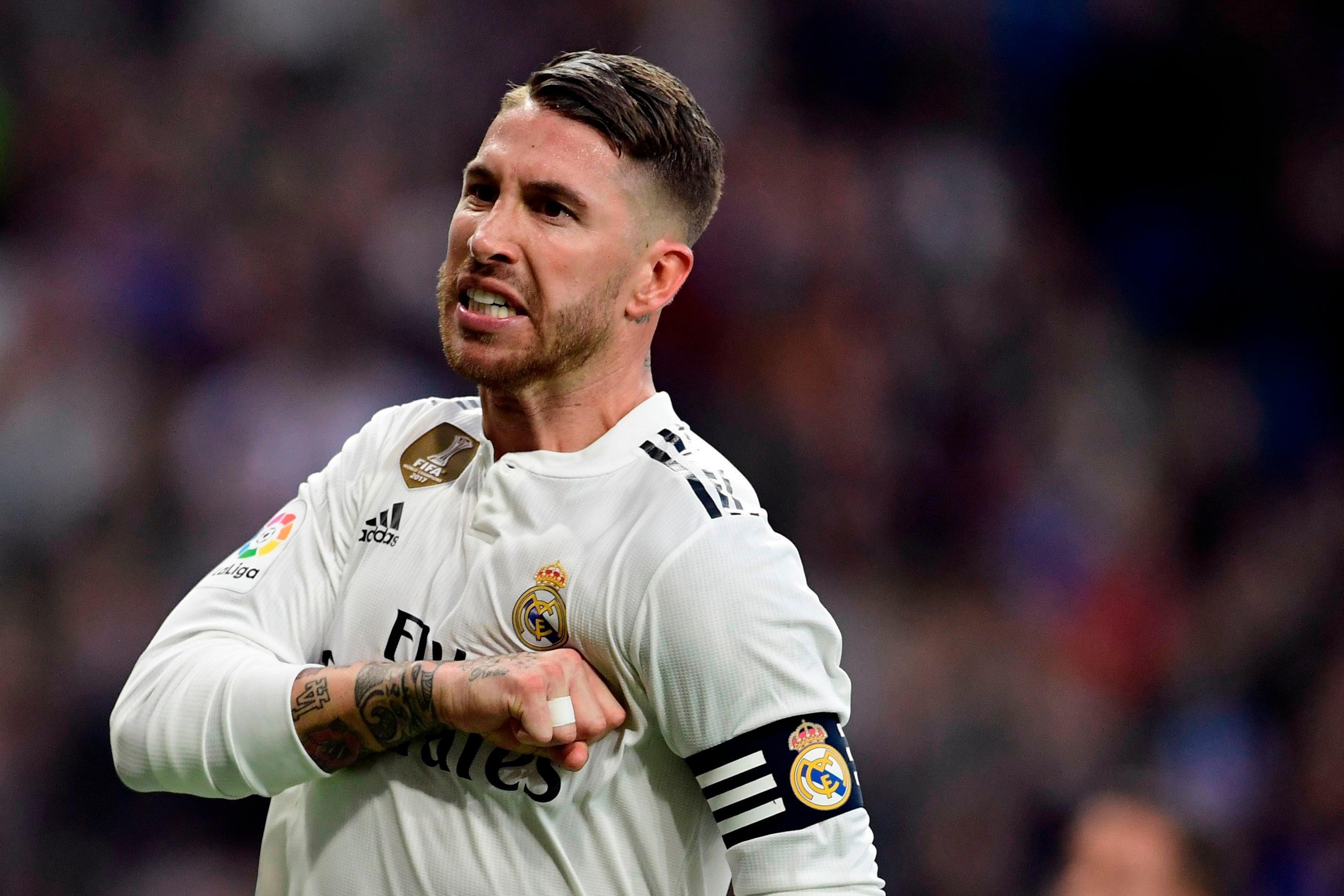 Florentino Perez is continuing contract extension talks with Los Blancos skipper Sergio Ramos. - Bóng Đá