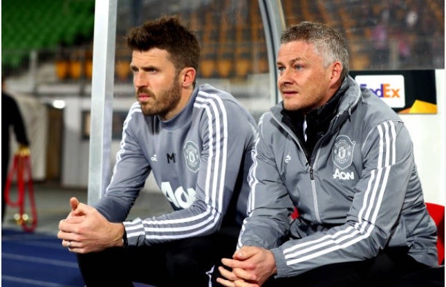 Manchester United fans react after Jadon Sancho 'unofficially confirms transfer to Man Utd' - Bóng Đá