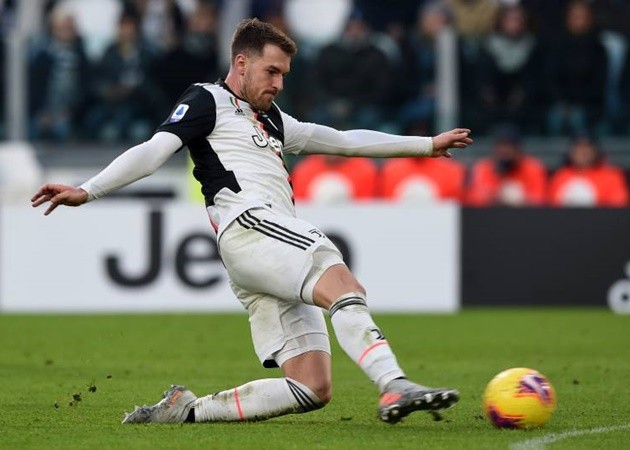 Từ Sneijder đến Ramos: 11 'bom tấn hụt' đáng tiếc của Man Utd - Bóng Đá