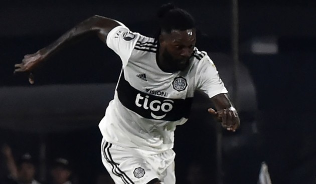 10 cựu sao Real Madrid còn đang thi đấu mà có thể bạn không để ý - Bóng Đá