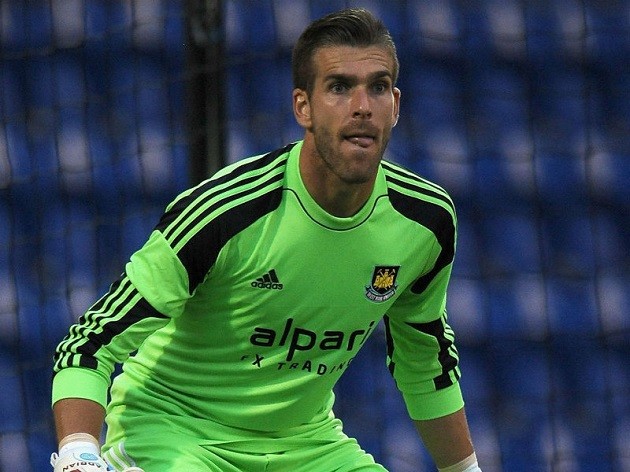 Adrian opens up on reasons behind LFC move - Bóng Đá