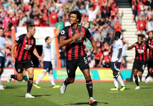 Frank Lampard rates Chelsea transfer target Nathan Ake - Bóng Đá