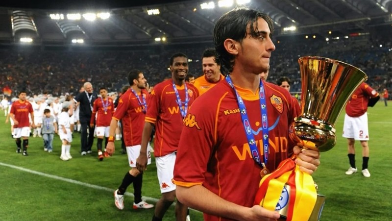 Top 5 sao Serie A đã giải nghệ sau mùa giải 2018 - 2019: Những đứa con thành Rome - Bóng Đá