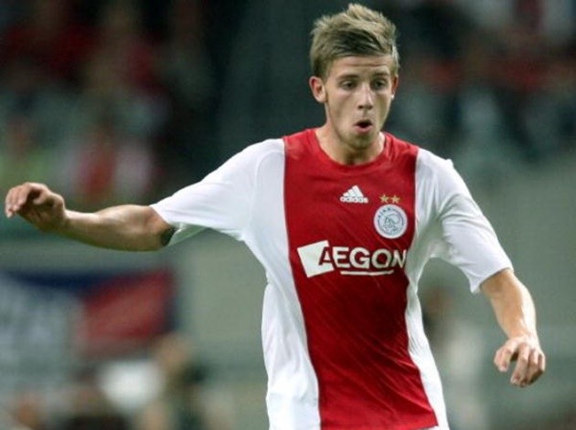 Sinh nhật Alderweireld - Bóng Đá
