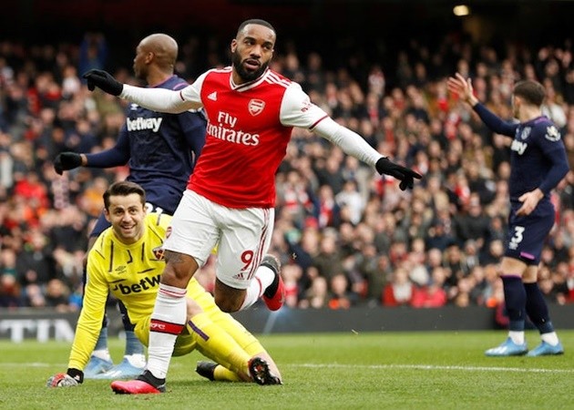 Atletico Madrid 'contact Alexandre Lacazette over summer move' - Bóng Đá