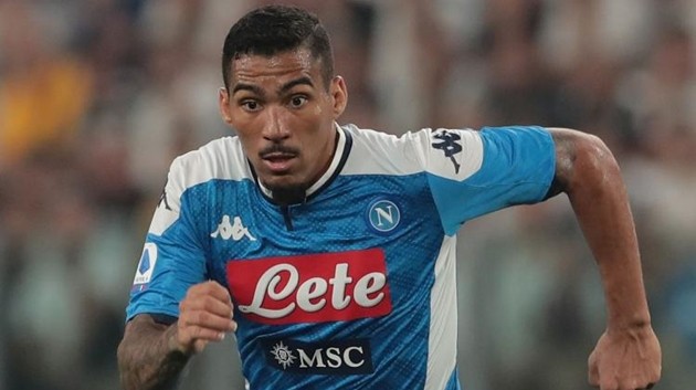Napoli gia hạn hợp đồng với Allan - Bóng Đá
