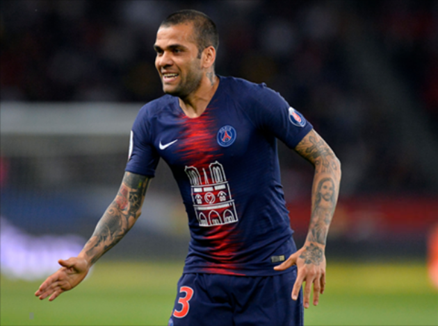 Tottenham liên hệ với Dani Alves - Bóng Đá