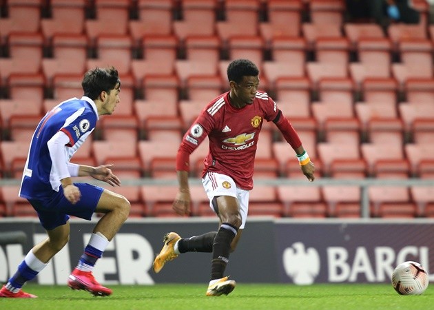 Man Utd đấu West Brom, đã đến lúc Ole đưa 'cơn lốc cánh phải' ra ánh sáng - Bóng Đá