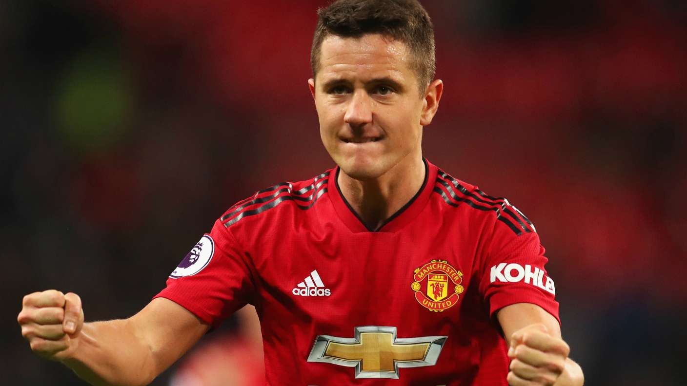 Herrera's £350k wage demands led to Man Utd exit - Bóng Đá