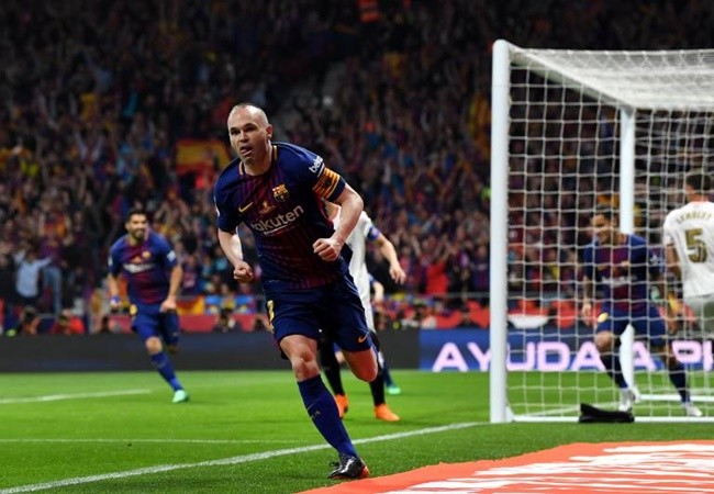 'Siêu đội hình' đồng đội của Fernando Torres: Chỉ 1 sao Chelsea có tên - Bóng Đá