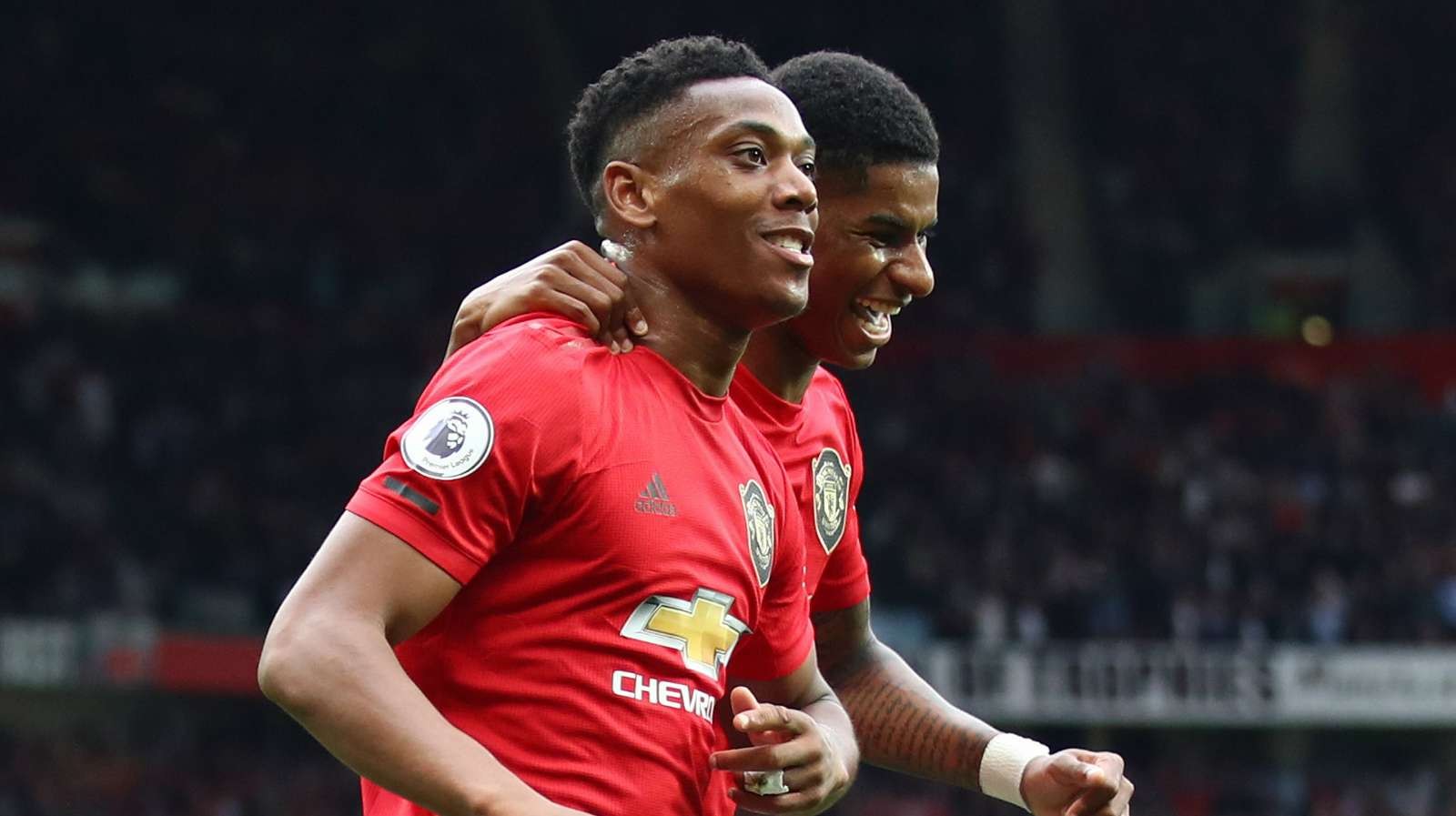 Rashford & Martial must emulate Sterling goal haul to deliver Man Utd success, says Collymore - Bóng Đá