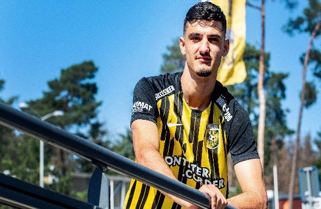 Broja joins vitesse - Bóng Đá