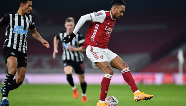 Pablo mari stats vs newcastle - Bóng Đá